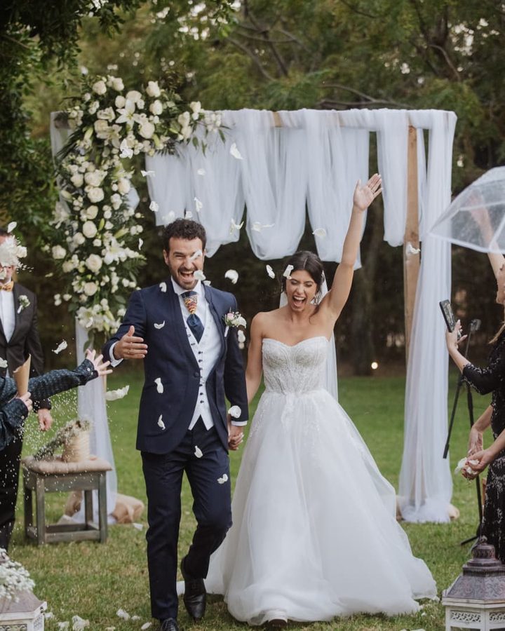 Samanta y Óscar el día de su boda